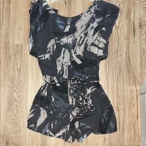 Forever 21 Medium Abstract Romper